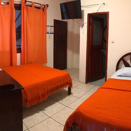 Hostal Pakaloro Montanita Ngoại thất bức ảnh