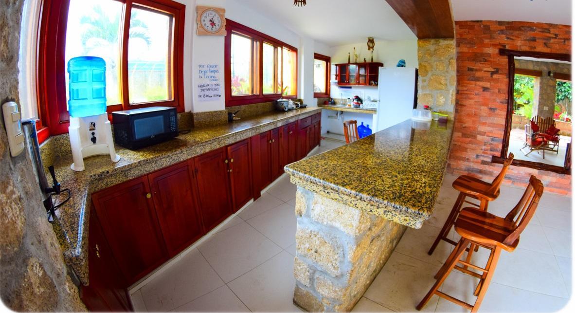 Hostal Pakaloro Montanita Ngoại thất bức ảnh