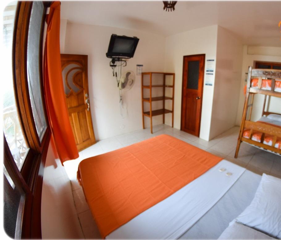Hostal Pakaloro Montanita Ngoại thất bức ảnh