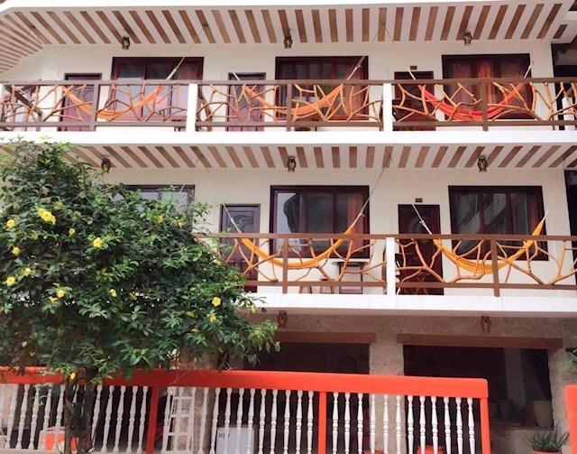 Hostal Pakaloro Montanita Ngoại thất bức ảnh